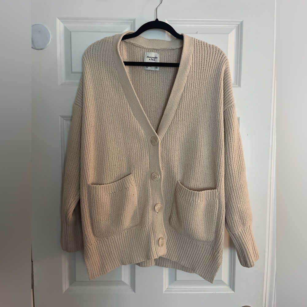 Abercrombie and Fitch cardigan